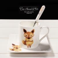 Фарфоровая чашка с блюдцем и ложкой с изображением милых животных