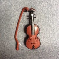 Аксессуар для куклы скрипка
