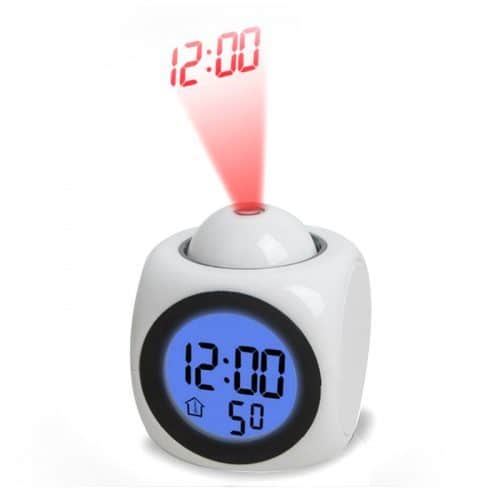 Настольные электронные LED часы-будильник с проекцией времени на потолок