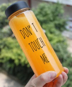 Пластиковая прозрачная бутылка 500 мл для воды с надписью Don’t touch me