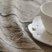 Прямоугольная хлопковая скатерть на стол с текстурой-рисунком дерева