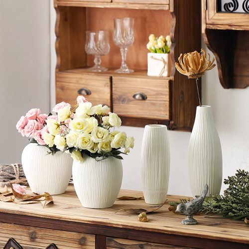 Керамическая настольная белая ваза для цветов разной формы (высота 25/20/16/14 см)