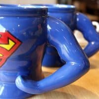 Керамическая синяя кружка Супермена 320 мл