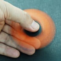 Спиннер с футбольными и баскетбольными мячами hand fidget spinner пальчиковая игрушка-антистресс на подшипнике для рук