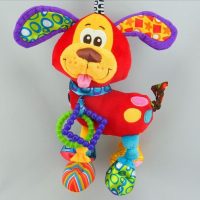 Подвесная мягкая плюшевая разноцветная игрушка-погремушка на коляску или кроватку Собачка