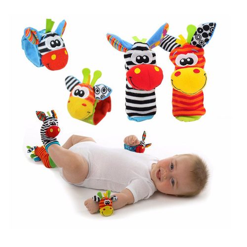 Детские носочки и ремешки-браслетики на руки с игрушками-погремушками для малышей