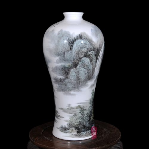 Керамическая китайская ваза
