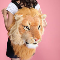 Рюкзак в виде головы льва или тигра
