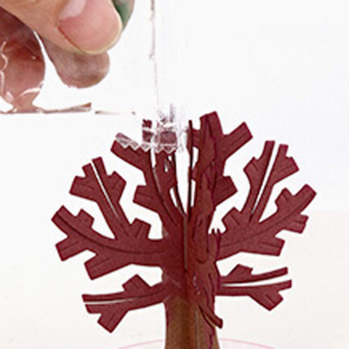 Декоративная бумажная DIY Сакура (после полива водой начинают нарастать кристаллы)