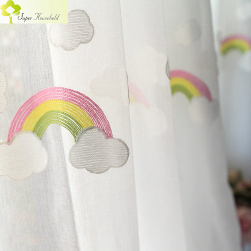 Белые шторы тюль в детскую комнату с вышитой радугой
