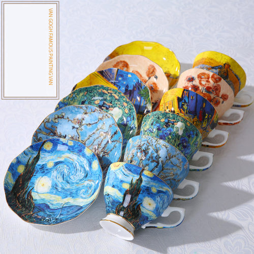 Керамические чашки, блюдца и ложки с картинами Ван Гога