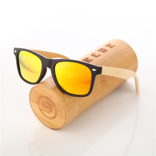 Мужские солнечные очки с деревянными дужками в деревянном футляре BARCUR