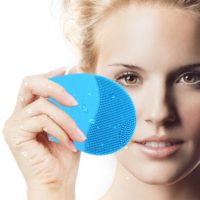 Водонепроницаемая электрическая силиконовая щётка для умывания, очищения и массажа кожи лица (реплика LUNA)