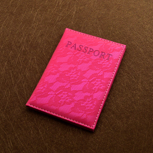 Женская обложка на паспорт с ажурной обложкой