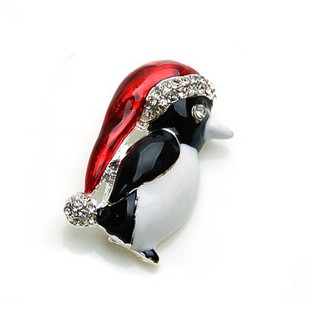 Металлическая брошь в виде пингвина в рождественской красной шапке