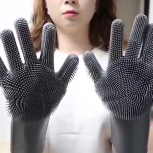 Силиконовые перчатки с щетками для мытья посуды
