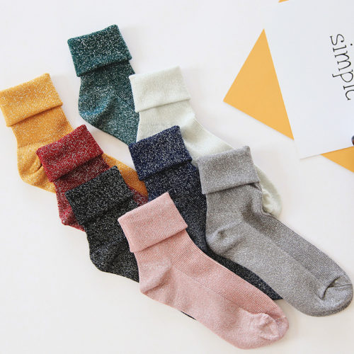 Женские носки разных цветов с эффектом металлик