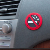 Наклейка против курения в автомобиль с надписью No smoking