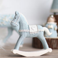 Декоративная лошадка-качалка из керамики