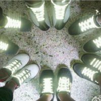 Светоотражающие флуоресцентные шнурки