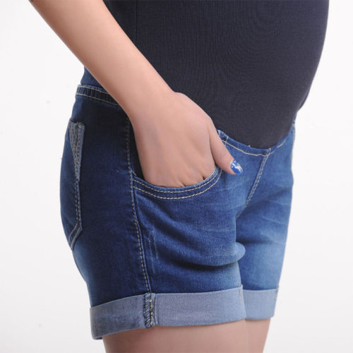 Джинсовые синие короткие шорты для беременных