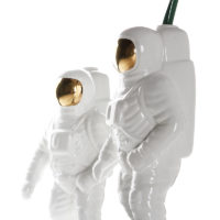 Керамическая ваза фигурка в виде астронавта
