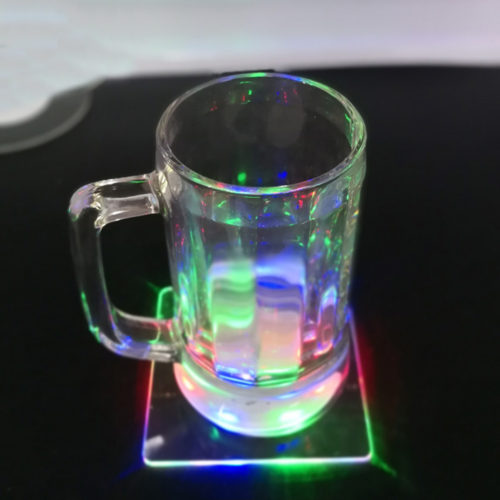 Акриловые прозрачные подставки под стаканы или чашки со светодиодной подсветкой